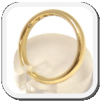 immagine fede nuziale in oro giallo con diamante interno, immagine anello in oro giallo con diamante interno, immagine fedi nuziali