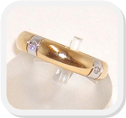 immagine fede nuziale in oro giallo e bianco con diamante, immagine anello in oro giallo e bianco con diamante, immagine fedi nuziali