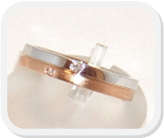 immagine fede nuziale in oro bianco e rosa con diamanti, immagine anello in oro bianco e rosa con diamanti, immagine fedi nuziali