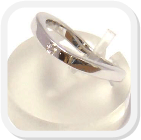 immagine fede nuziale in oro bianco con diamante, immagine anello in oro bianco con diamante, immagine fedi nuziali