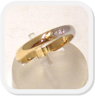 immagine fede nuziale in oro bianco e giallo con diamante, immagine anello in oro bianco e giallo con diamante, immagine fedi nuziali