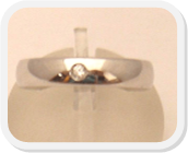 immagine fede nuziale in oro bianco con diamante, immagine anello in oro bianco con diamante, immagine fedi nuziali
